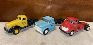 Lot Of 3 Ertl Toy Diecast 1:43 Vintage 1947 - 1950 - 1960 Semi Truck Cabs - Picture 1 of 7