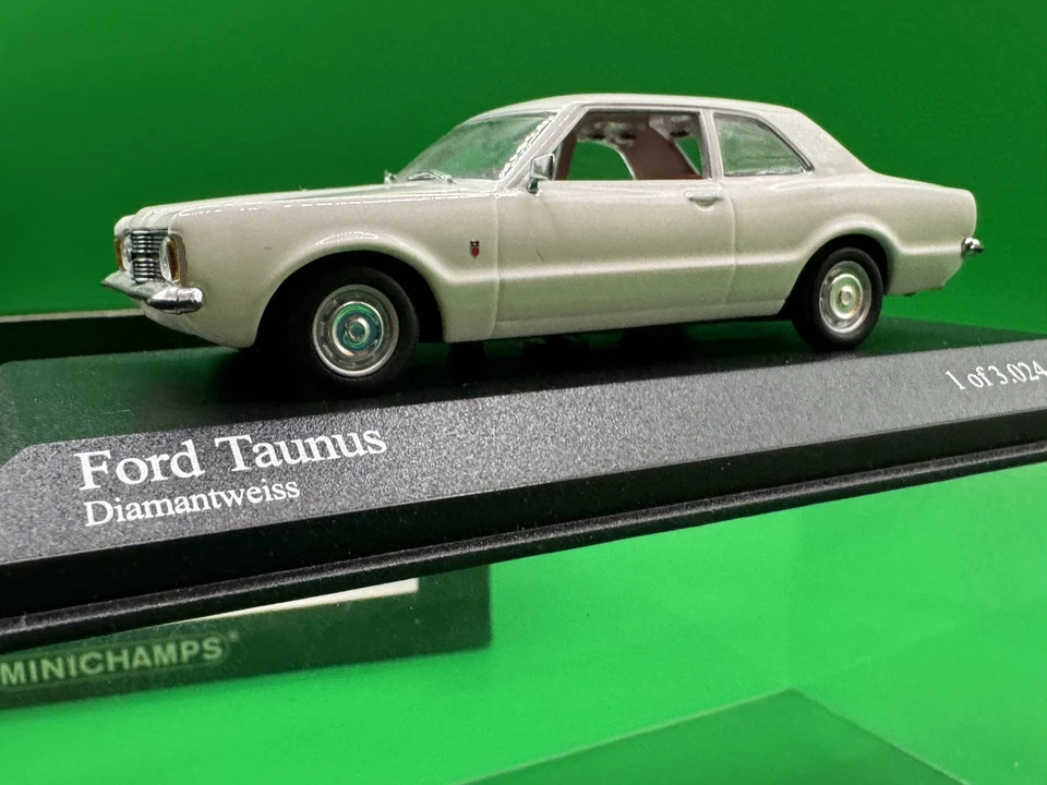 Ford Taunus 1970 -     Minichamps 1:43 prima edizione colore bianco  in Box rara - Immagine 1 di 4