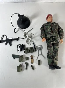 Vintage 1998 G.I. Joe w/accessories: 21st Century Toys - Picture 1 of 13