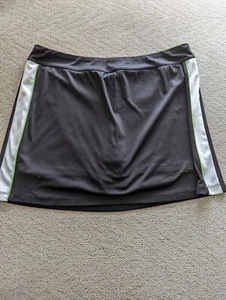 IZOD Womens Size L Black Skort Perform Stretch Golf Tennis Pickle Ball Skirt - Picture 1 of 3