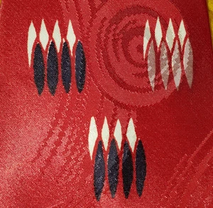 1940s 1950s BOLD VINTAGE ATOMIC ~ CORBATA DE VESTIR PARA HOMBRE ~ BRENT ~ ROJO BLANCO NEGRO ~ 49" - Imagen 1 de 5