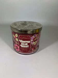 Bath & Body Works 3 Wick Candle Tis The Season Used - Picture 1 of 3
