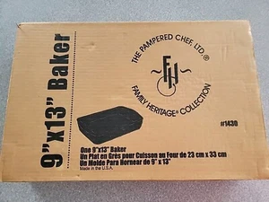 Retired Pampered Chef Family Heritage 9x13 RECTANGULAR BAKER USA 1430 - Picture 1 of 5
