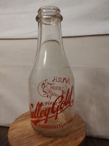 Vintage VALLEY GOLD quart milk bottle "Albuquerque's Favorite Milk" 