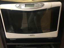 Microonde whirlpool nuovo mai usatoin ceramica. Fantastico
