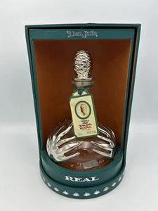 Tequila Añejo Don Julio Real Empty Bottle with Rotating case - Picture 1 of 7