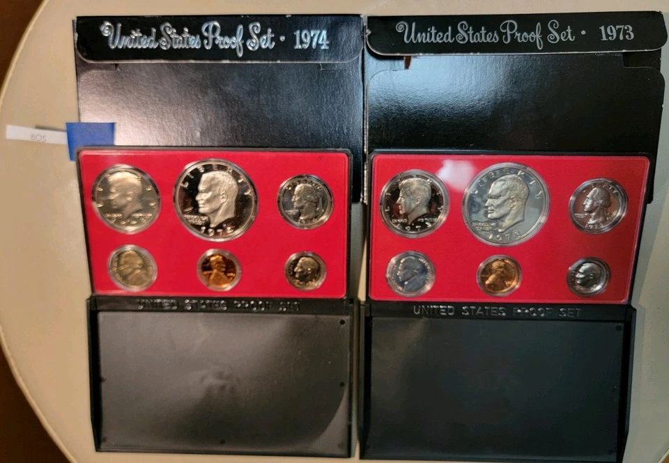 Lot 1973,1974 U S Proof Set With Govt Cardboard Holder - Image 1 of 2