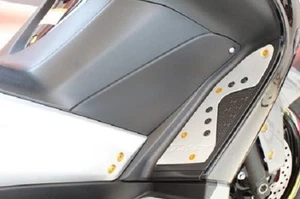 EVOTECH KIT VITI CARENA PER YAMAHA T-MAX 500 2008 2009 2010 2011 - Imagen 1 de 1