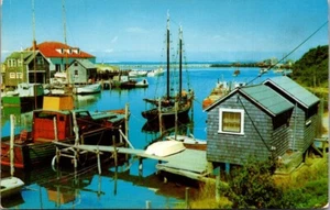 Quaint FISHING VILLAGE boats Postcard - Picture 1 of 2