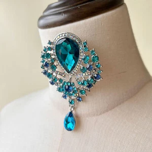 Azul Estrás Gota Diamante Broche Parche para Brillo Manualidades - Imagen 1 de 3