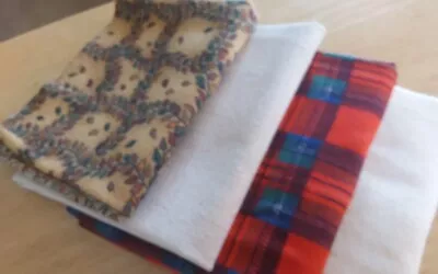 HERMOSA TELA EN TROZOS 18X22 FRANELA Y MUSELINA NAT Foto 1 de 4