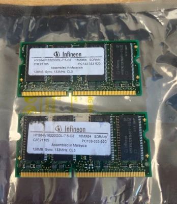 Infineon 128MB 16MX64 PS133-333-520 - SDRAM - 133MHz CL3 - HYS64V16220GDL-75-C2 - Image 1 of 4