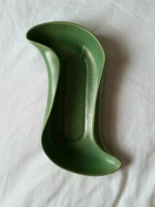 mid century modern RED WING POTTERY M-1447 Console bowl Green 12 inch length - Picture 1 of 6