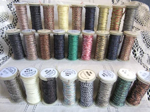 26 Kreinik Bügelband Metallics #16 Medium Braid 1/8" Bandfaden Konvolut - Bild 1 von 22
