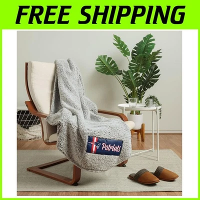 Super-Soft New England Patriots Sherpa Throw - Imagem 1 de 4