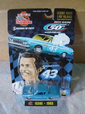 #43 1/2 Outlaw Richard Petty 1965 Barracuda Drag 50 aniversario Racing Champs 1/64 Foto 1 de 4
