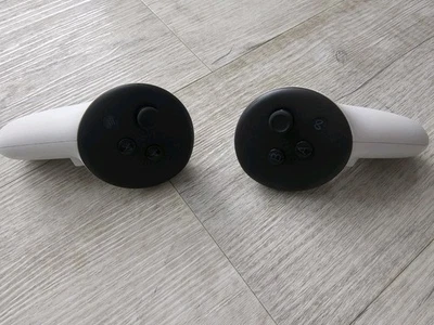 Meta  Quest 3 Controllers Left And Right Hand  - Image 1 of 2