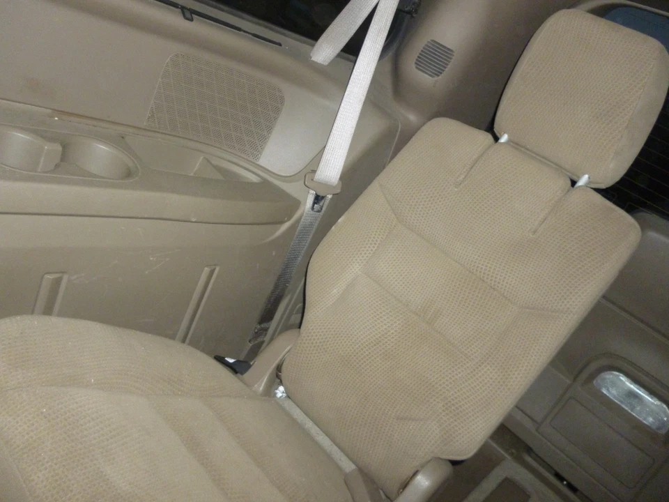Asiento lateral pasajero tercera fila tela tostada Dodge Grand Caravan 2016 tela tostada Foto 1 de 3