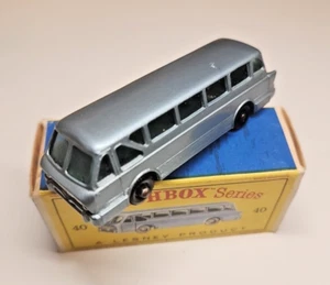 Matchbox Long Distance Coach RW 1-75 Nr 40 VNM silber schwarze Reifen mint OVP - Bild 1 von 14