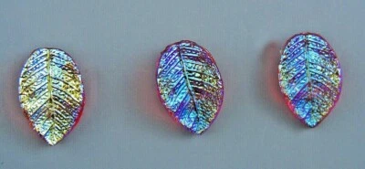 SHIMMERING GLASS LEAF BUTTON - SET OF 3 - Image 1 of 4