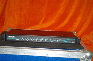 Black Box KV9508A EC Series KVM Switch for DVI, USB Servers and DVI USB Console - Bild 1 von 2