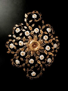 PLAFONIERA A 8 LUCI FERRO BATTUTO PORCELLANA FOGLIA ORO COLL.PRE ART.PL122/80OV - Picture 1 of 1