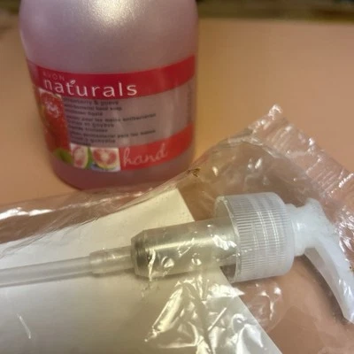 AVON Naturals Strawberry&Guava Hand Soap 8.4 oz SEALED NOS w/ Pump - Image 1 of 4