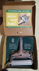 Vintage Townsend Fish Skinner Tool In Original Box NOS - Bild 1 von 4