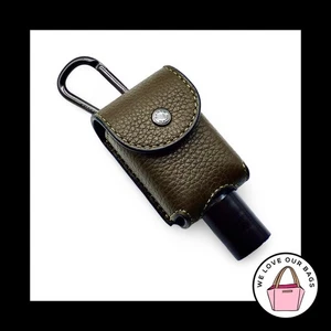 New COACH HAND SANITIZER HOLDER Green Pebbled Leather Key Fob Bag Charm Keychain - Picture 1 of 6