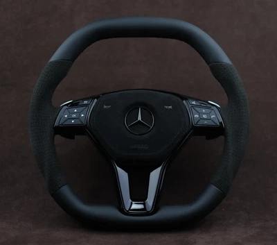 w212 w204 w463 w218 w176 w117 w156 w166 x166 custom Steering Wheel Alcantara AMG - Image 1 of 4