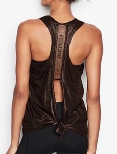 Canotta Victoria’s Secret Sport bronzo metallizzato logo cravatta schiena atletica media - Foto 1 di 5