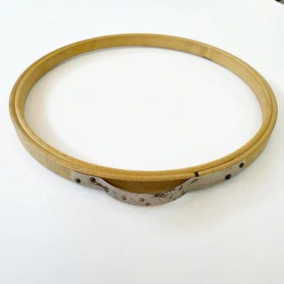 Princess 7" Vintage Wood Embroidery Hoop Spring Bow Tension Made in USA Round - Image 1 of 4