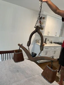 vintage/antique wooden Horse Shoe Design chandelier - Picture 1 of 12