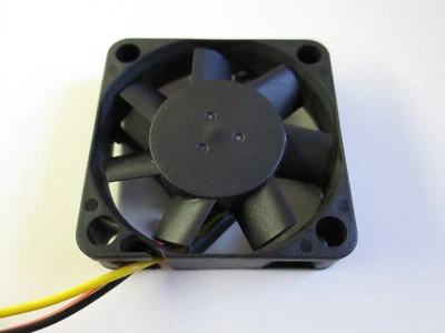 1x New Nidec UltraFlo 40x10mm Mini Micro ZH 1.5mm 3pin 12V - Image 1 of 2