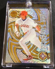 1998 JUAN GONZALEZ PACIFIC SHADOW REVOLUTION #142 RANGERS 33/99 (573)