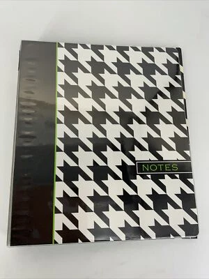 Carolina Pad Vinyl 1inch Binder 10x11"  Jackie Collection B&W With Green - Image 1 of 4