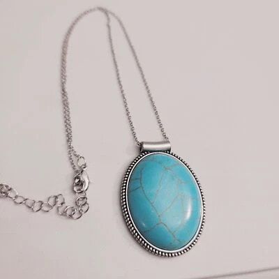 Collar colgante ovalado color turquesa Foto 1 de 4
