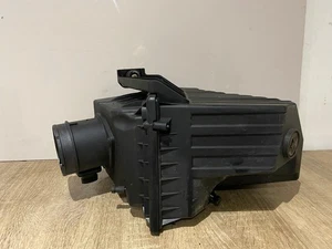 L'ROVER DISCOVERY SPORT L550 AIR FILTER HOUSING BOX GJ32-9600-AD - Picture 1 of 2