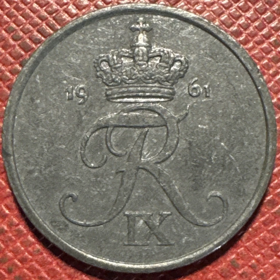 Denmark 1961-C/S Zinc 2 Ore. Frederik IX. KM# 840.2 - Image 1 of 2