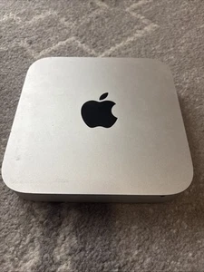 Apple Mac mini A1347 (Ende 2012) | Core i5 2,5GHz | 8GB DDR3 | 256GB SSD | macOS - Bild 1 von 5