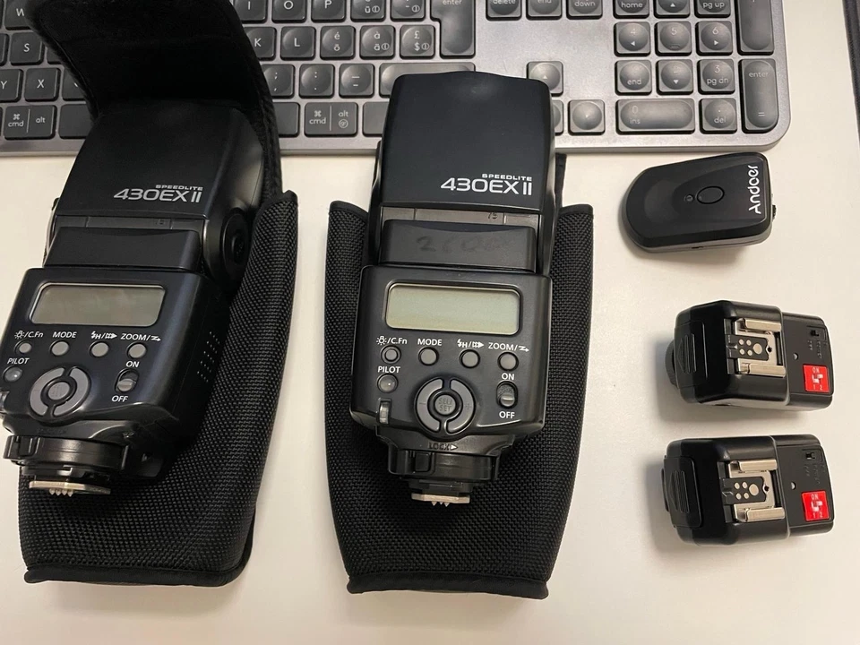 2 x CANON Speedlite 430 EX II Con Trigger Andoer - Image 1 of 3