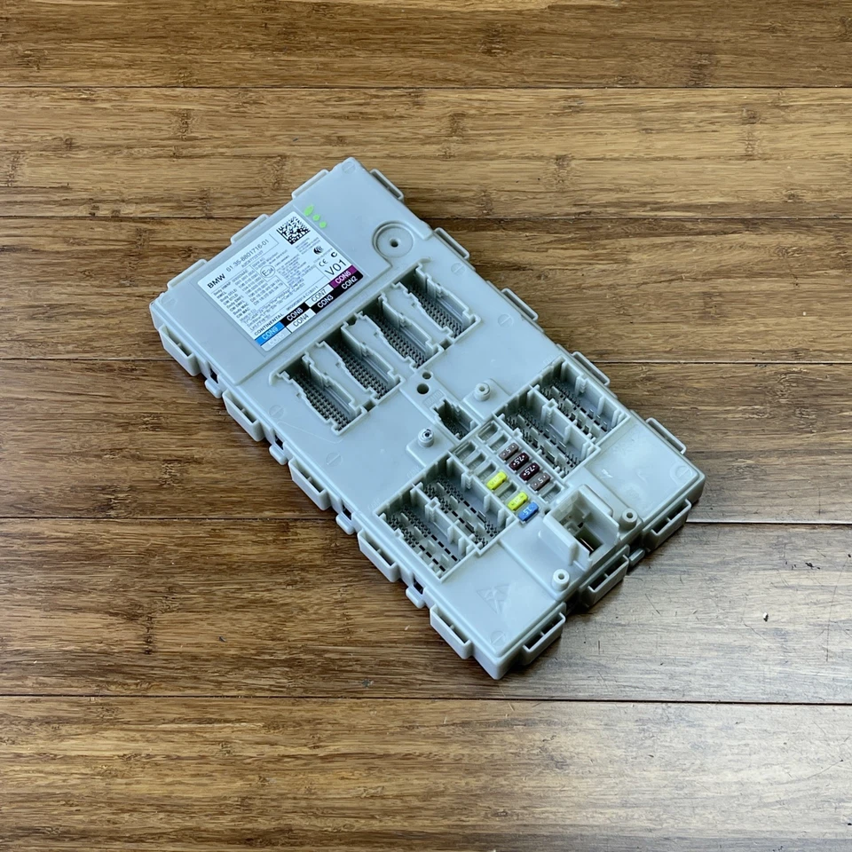 Controlador de dominio de carrocería BMW M5 F90 2016-2019 BDC módulo de comodidad y conveniencia OEM Foto 1 de 4
