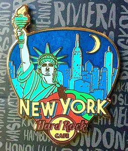 2017 HARD ROCK CAFE NEW YORK GRÜSSE AUS DER SERIE LIBERTY GITARRENPLEKTRENNADEL - Bild 1 von 1