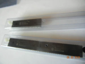 NOS 1ea microchip PIC18LF4550-1/P and 2 each PIC16F1937-1/P - Picture 1 of 7