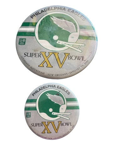 VTG Philadelphia Eagles Superbowl  15 PinbBack Buttons 1981 Has Scuffs And Wear Cover
