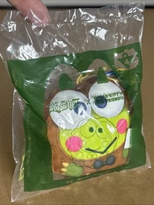 McDonald's Happy Meal Sanrio Yugioh Hello Kitty & Friends #4 Keroppi x Kuriboh - Imagen 1 de 2