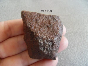Meteorit NWA 14805 Kohlenstoffchondrit CO3 ind 34,5g - Bild 1 von 3