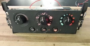 Pontiac Grand Prix Heater A/C Climate Control 04-08 15835328 B0525328 - Bild 1 von 6