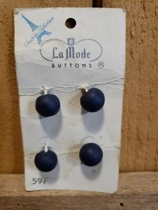 Vintage La Mode Button Couture Collection 4 on Card Blue 1/2" Made in Holland - Picture 1 of 5