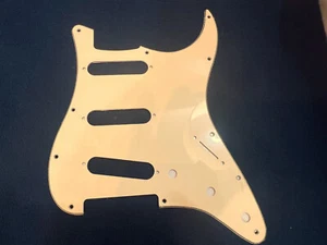 NEW! 3-Ply Cream 11 Hole SSS Stratocaster Pickguard - Picture 1 of 5